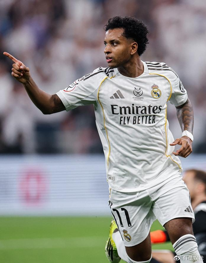 新球体育比分网-足坛一夜动态：大巴黎四连冠，皇马复仇马竞，利物浦阻击阿森纳|巴黎圣日耳曼|AC米兰|马赛|皇家马德里|舍瓦利耶_新浪体育_新浪新闻